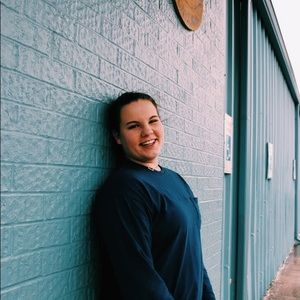 Meet your Posher, Ella